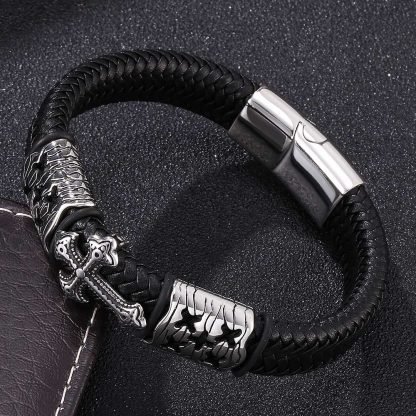 Bracelet en Cuir avec Croix Médiévale – Image 2